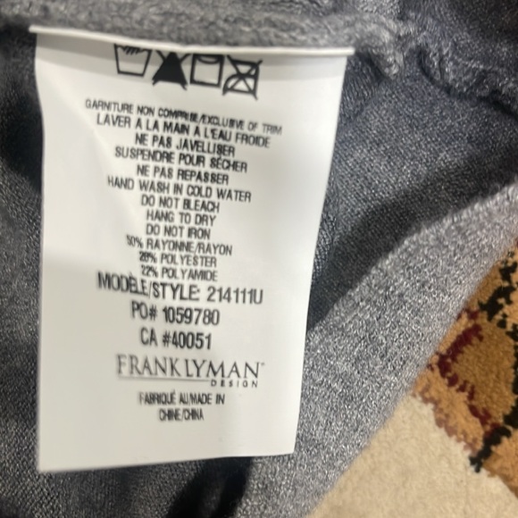 Frank Lyman design collection cat sweater M NWOT - Picture 15 of 15